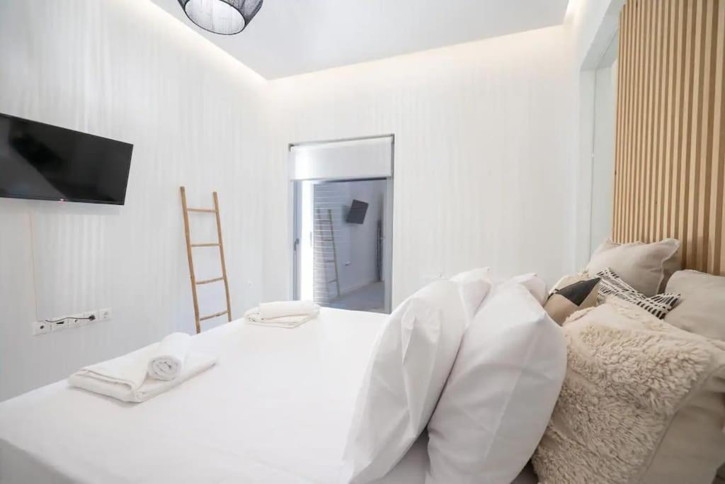 Piraeus Cozy Apartment For 4 Persons Екстер'єр фото