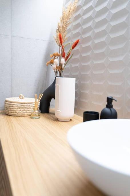 Piraeus Cozy Apartment For 4 Persons Екстер'єр фото