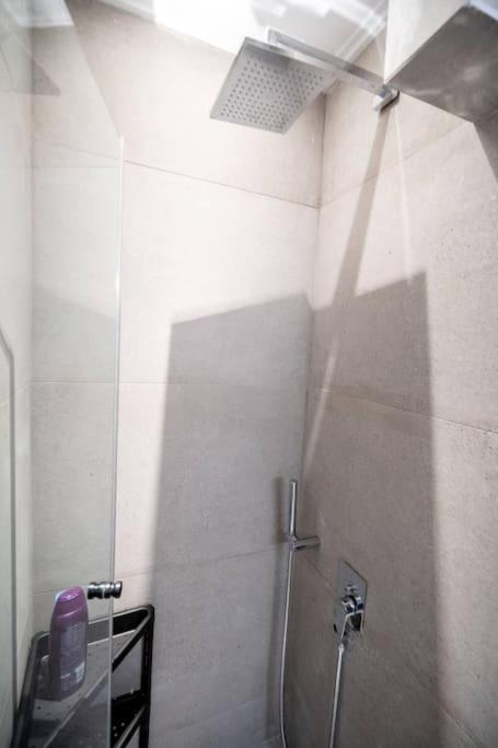 Piraeus Cozy Apartment For 4 Persons Екстер'єр фото