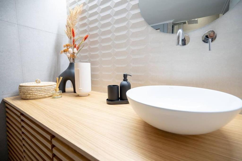 Piraeus Cozy Apartment For 4 Persons Екстер'єр фото